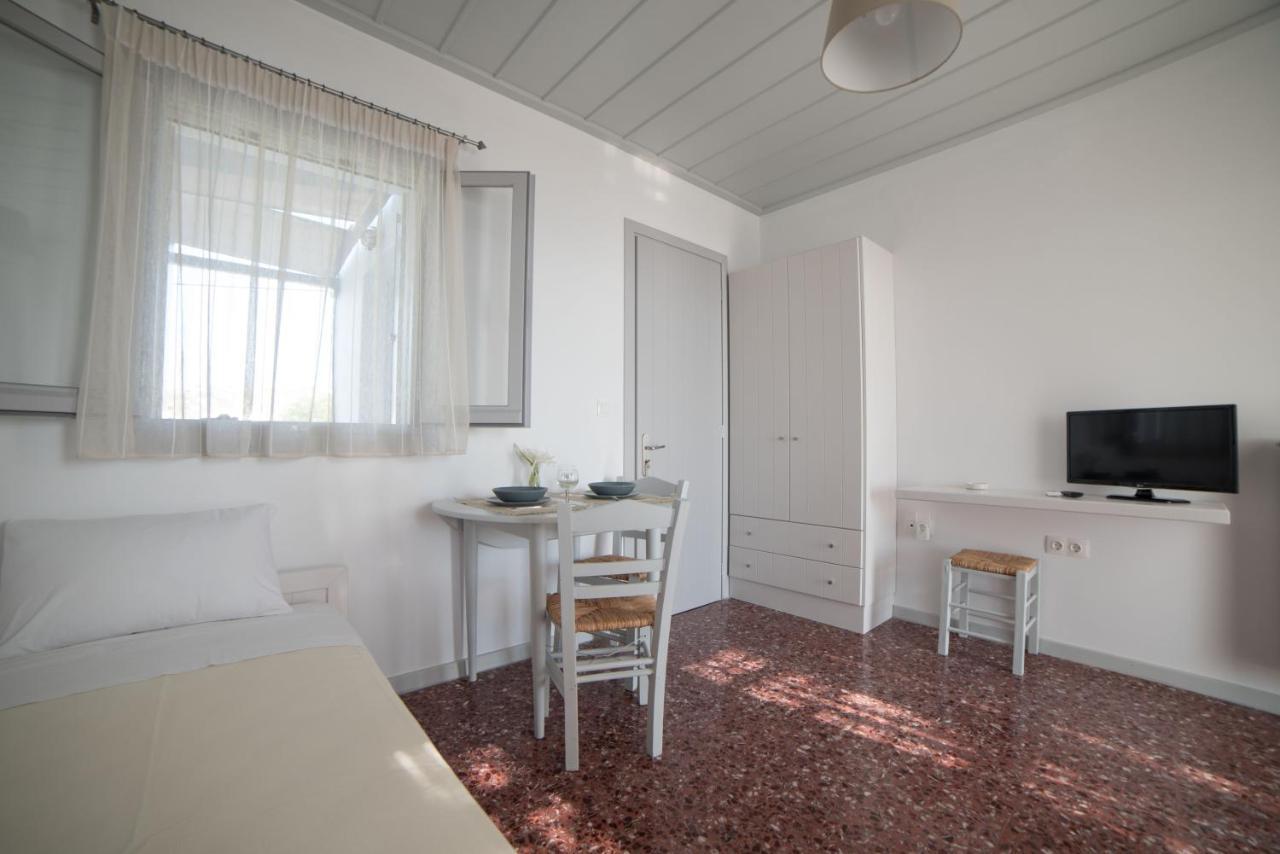 Aktaia Apartment Skyros Ngoại thất bức ảnh